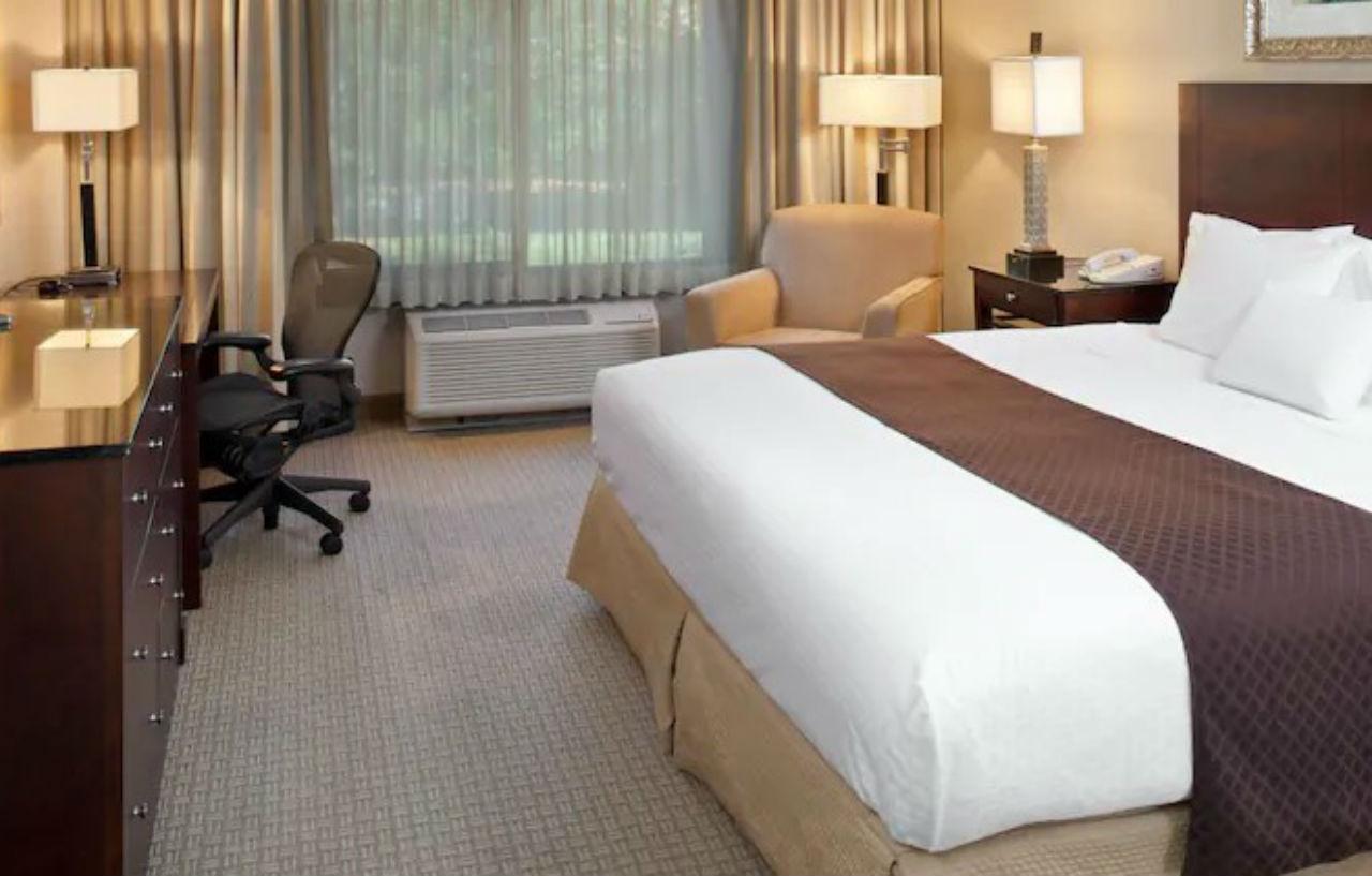 Doubletree By Hilton Charlotte Airport Hotel Exterior foto