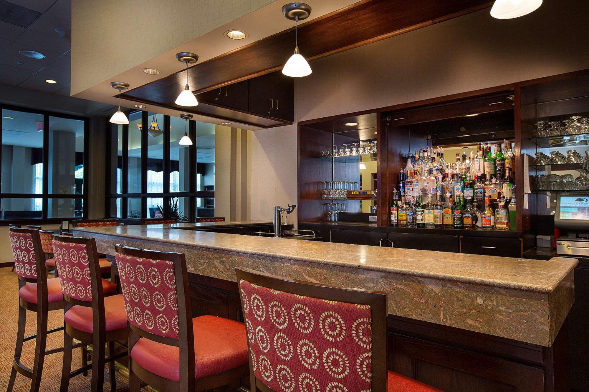 Doubletree By Hilton Charlotte Airport Hotel Exterior foto