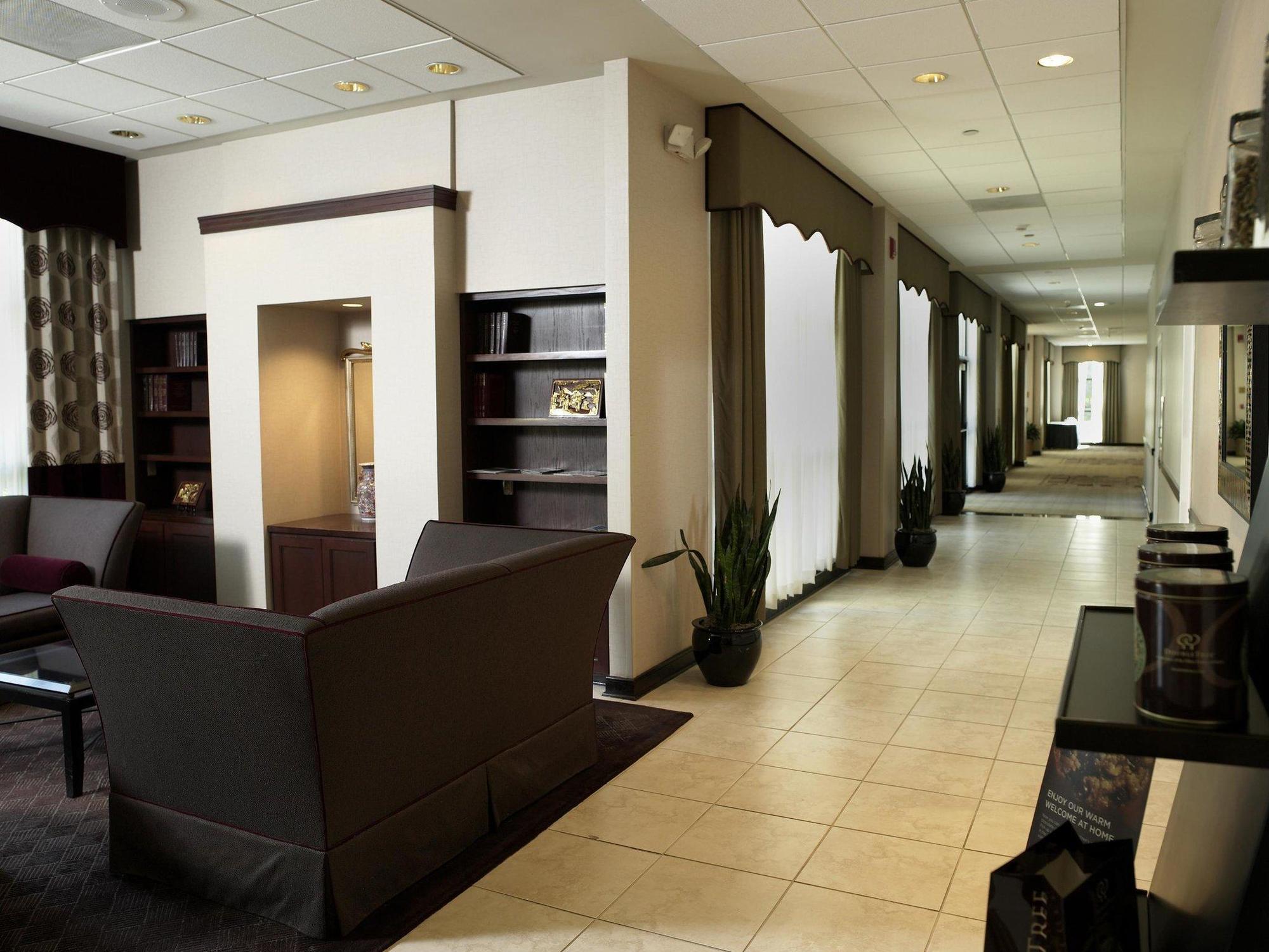 Doubletree By Hilton Charlotte Airport Hotel Exterior foto