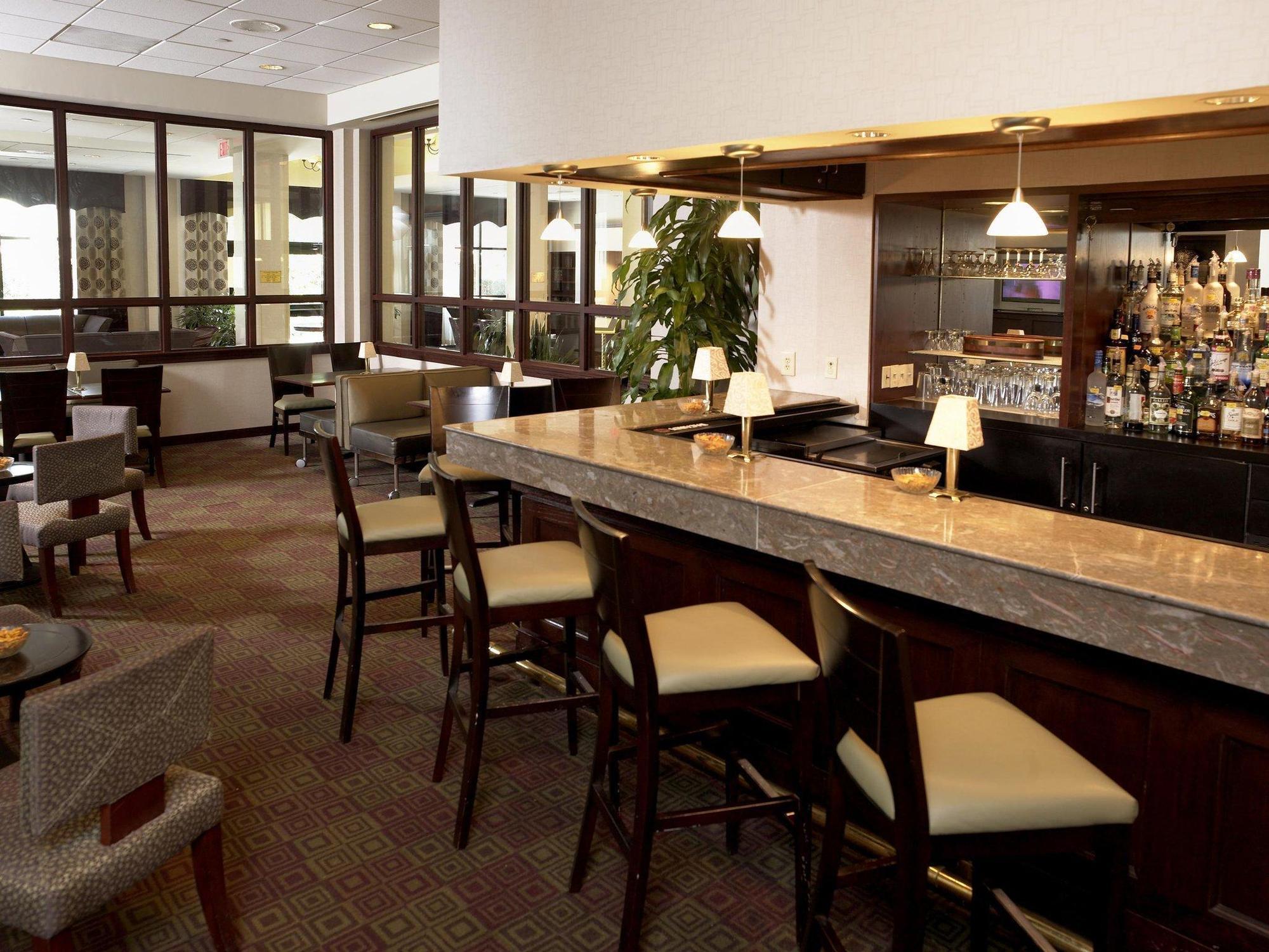 Doubletree By Hilton Charlotte Airport Hotel Exterior foto